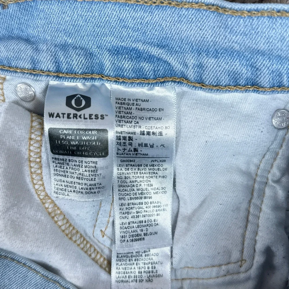 Levis these jeans